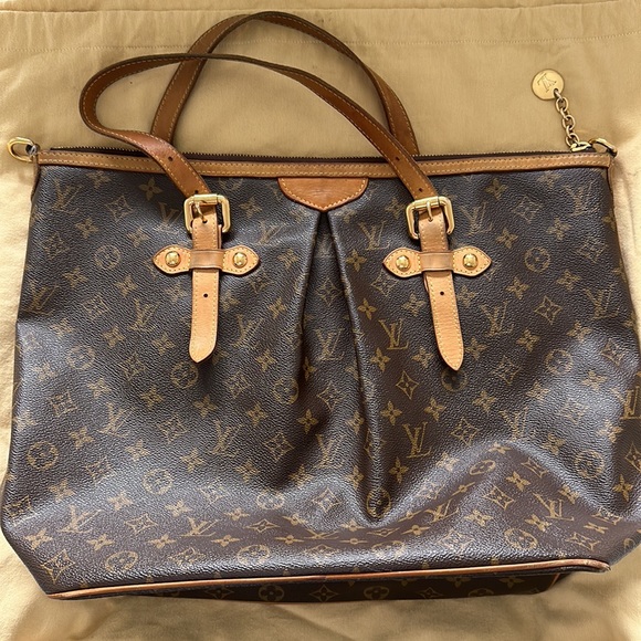 Louis Vuitton Palermo GM purse - Picture 8 of 16